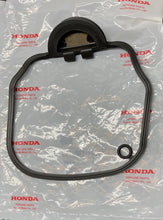 Load image into Gallery viewer, Valve Cover Gasket - Honda Original Part 12391-KWB-600
